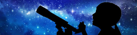 Child with telescope looking at a sky full of stars with a text overlay saying 6 Florida State Parks Where Stargazing Takes Center Stage